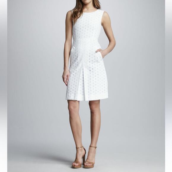 Diane Von Furstenberg Carpreena Ring Dress - Picture 1 of 8